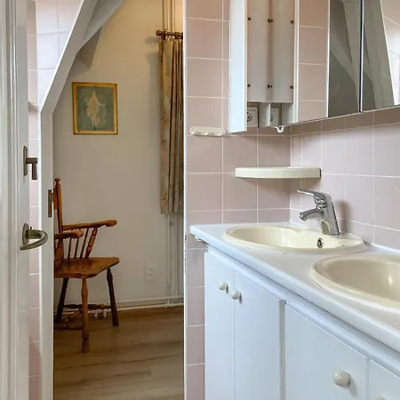 Gorgeous In With Wifi Holiday home Groet